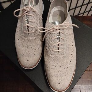 Pink Knit Lace-Up Shoes